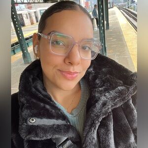 Meet your Posher, Amy